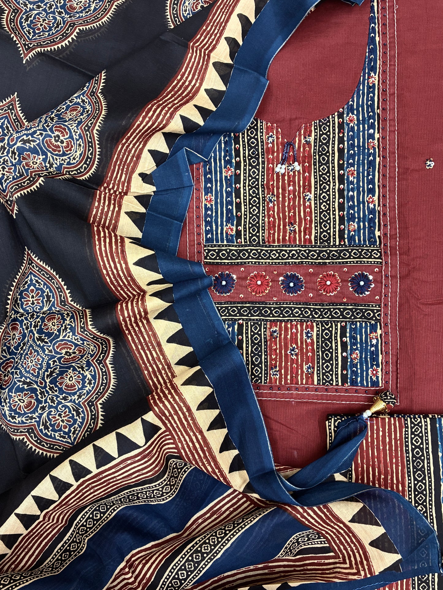 Cotton Printed Suit Set with Patch on Yoke (Rust)