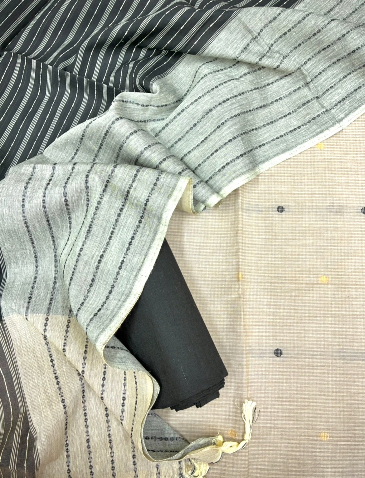 Handloom Cotton Dobby Booty 3 Pc Suit Set (Beige/Black)